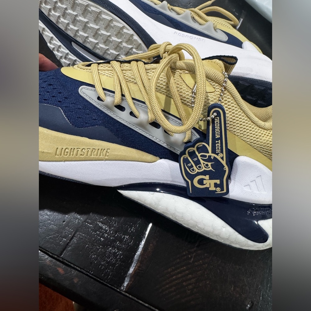 Adidas Georgia Tech Blue and Gold Response Shoes. NWOT